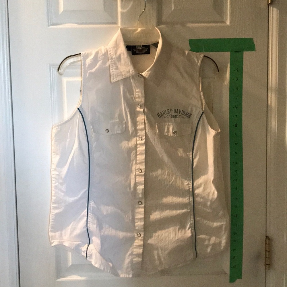 Harley Davidson women’s sleeveless shirt